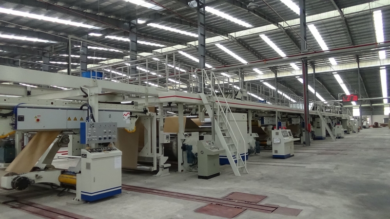 Các nhà máy sản xuất giấy bao bì, bột giấy tái chế được phép hoạt động ở mức công suất 70%